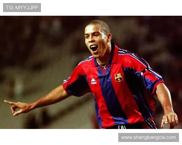 六字巴西足球明星的传奇故事与辉煌成就揭秘 六字巴西足球明星的传奇故事与辉煌成就揭秘